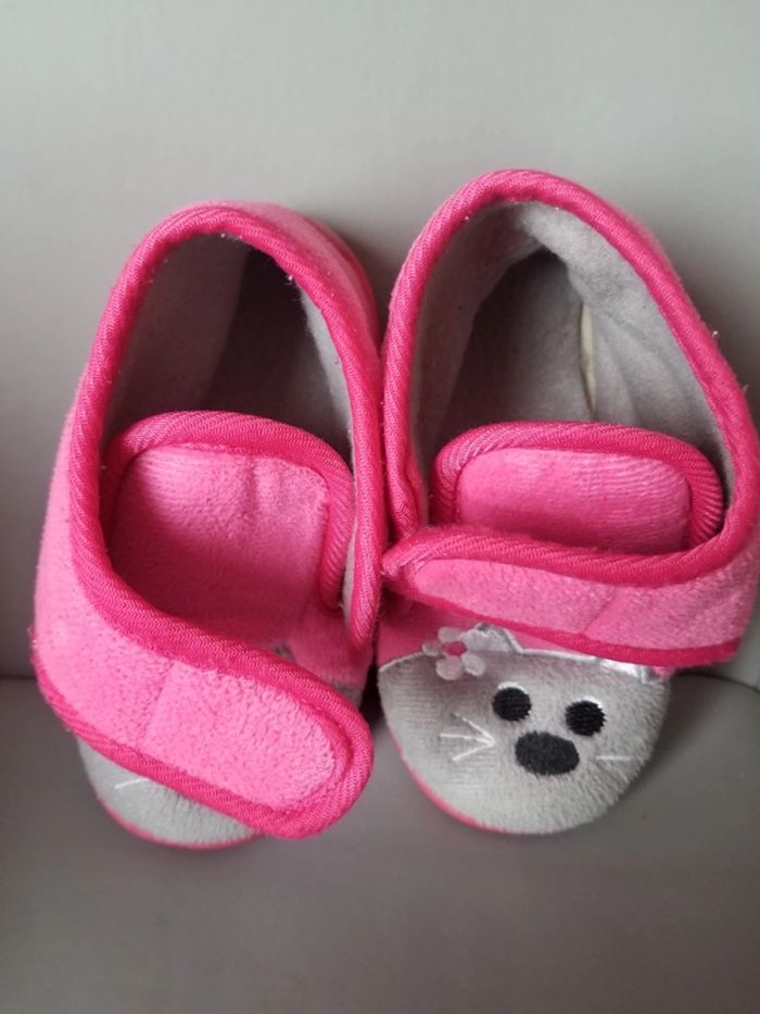 Chaussons 23 - photo numéro 7