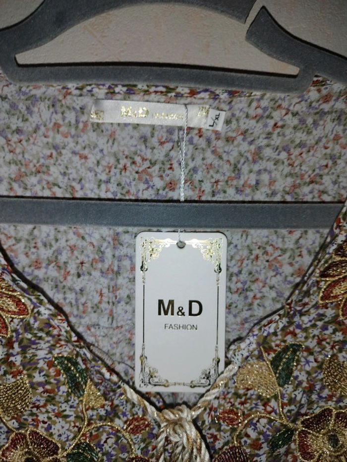 Robe brodée - photo numéro 2