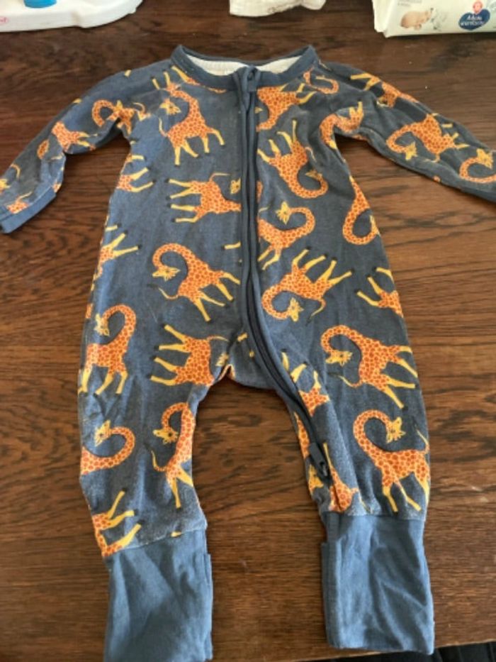 Pyjama dim