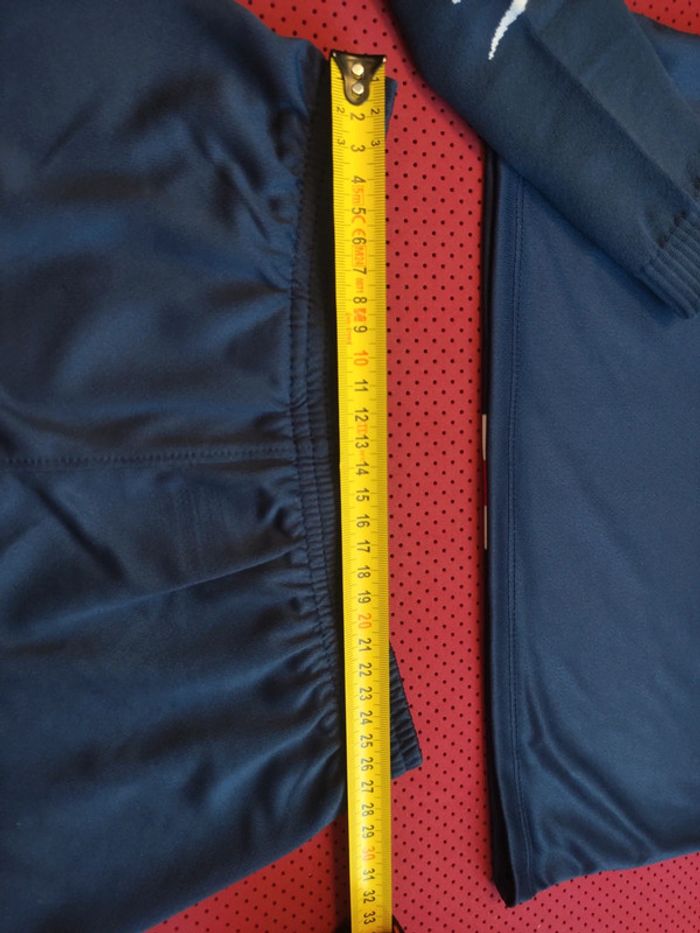 Tenue de foot PSG, Nike Authentique Officiel taille enfant 5/6 ans, Neuf - photo numéro 13