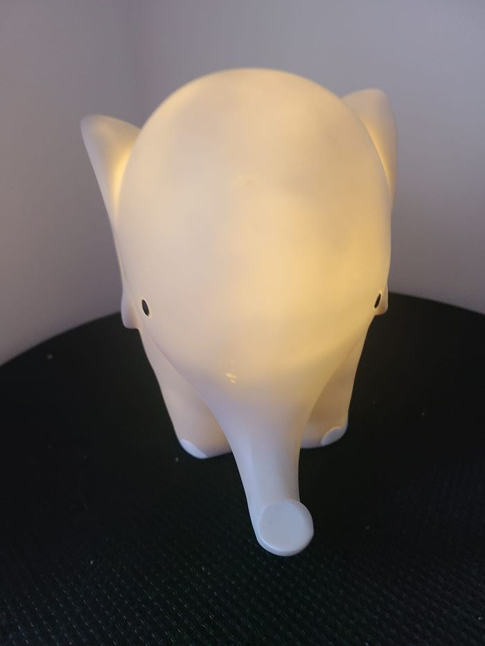 Veilleuse Lilian l'éléphant sans musique voir photos - photo numéro 5