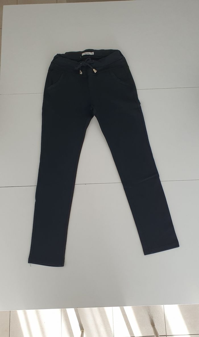 Pantalon noir en 36