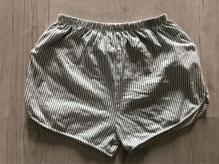 Shorty vert/blanc rayé « variance » T 12 ans NEUF