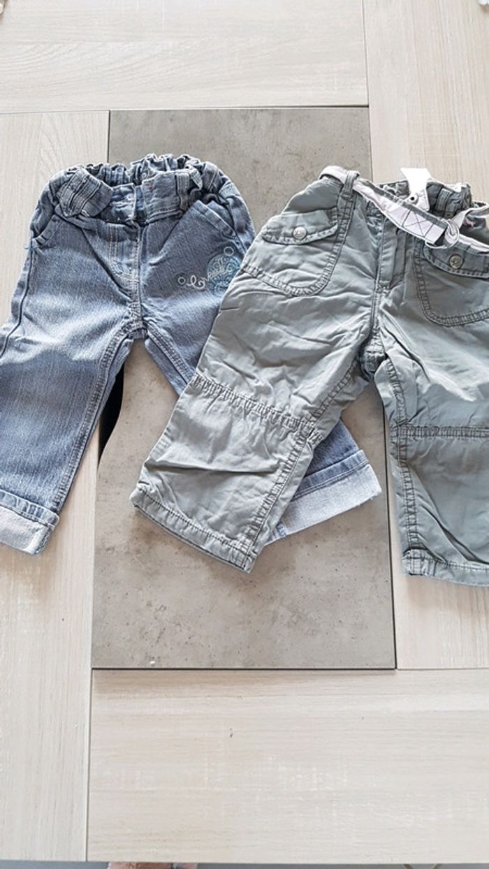 Lot 2 pantalons 18 mois