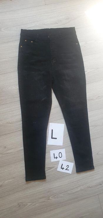 Pantalon noir taille L