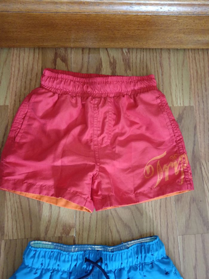 Lot 5 ans shorts de bain Vertbaudet etc - photo numéro 2