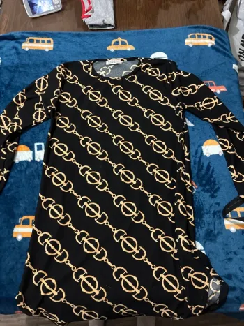Robe M