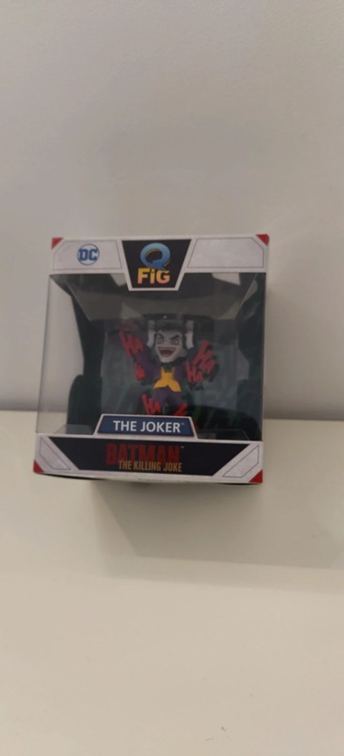 🙂 figurine the joker fig Q neuve🙂