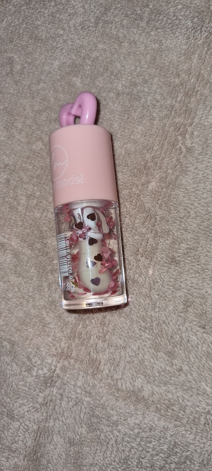 Maquillage inconnu - photo numéro 4