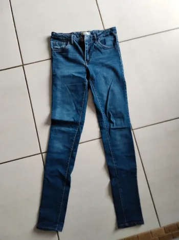 Jeans levis 710