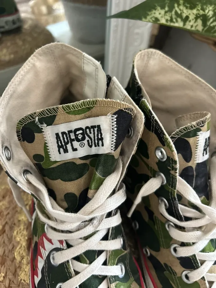 BAPE x Converse Shark Trainers in green camo pointure 11us - photo numéro 3