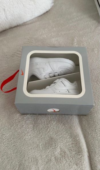 Basket Nike force 1 bébé 