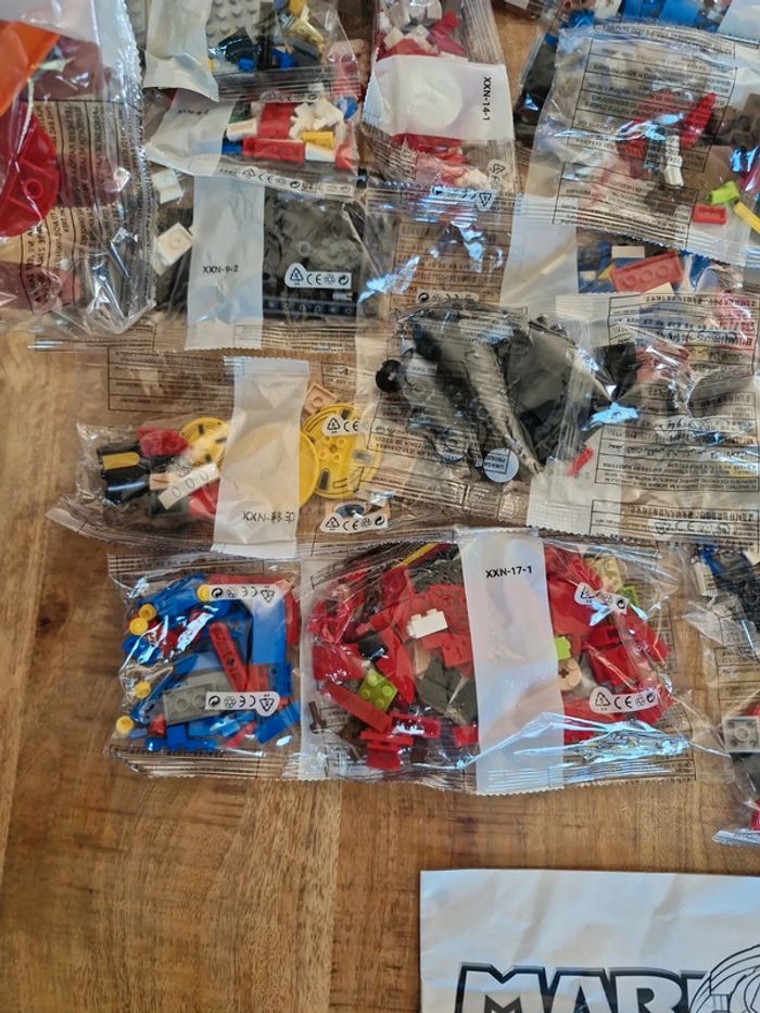 Mario Kart Mario et kart standard Copie Lego 72037 1972 pièces - photo numéro 5