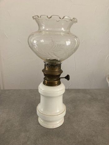 Lampe à pétrole vintage