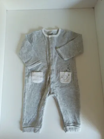 Pyjama vertbaudet 6 mois