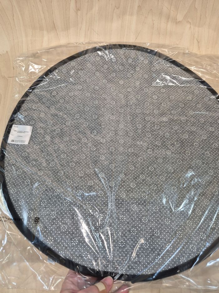 Petit tapis Disney Ichibankuji "Dream in color" : Raiponce - photo numéro 5