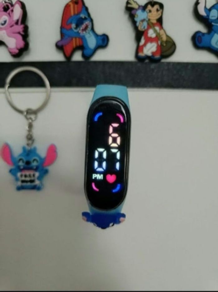 đ Accessoires Stitch Disney â Porte-clĂ©s + bracelet/montre đ - photo numĂ©ro 3