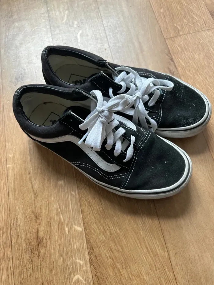 Baskets noires Vans 38 - photo numéro 2