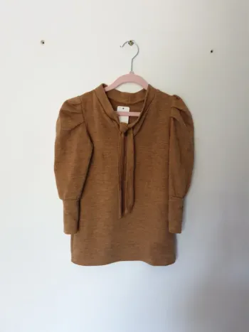 Robe col nouée camel A1262