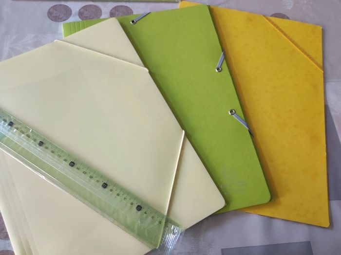 Lot de fournitures scolaires - photo numéro 6