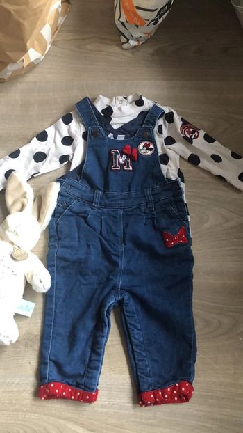 Ensemble salopette t-shirt minnie disney 9/12 mois