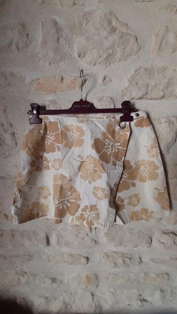 Jupe short taille 40
