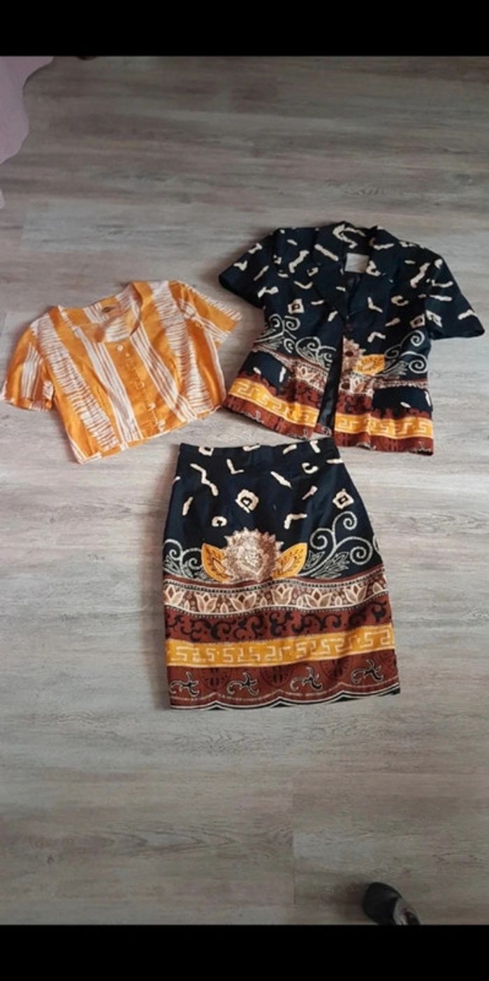 Ensemble  tailleur 38 avec haut assorti - photo numéro 8