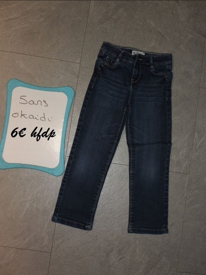 Jeans okaidi taille 5 ans
