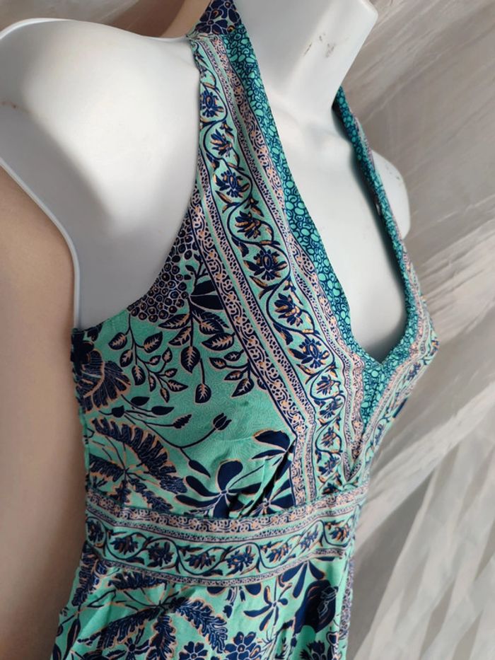 Jolie robe légère - photo numéro 2