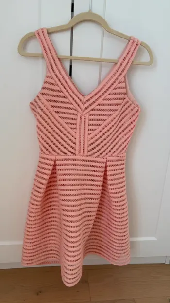 Robe courte