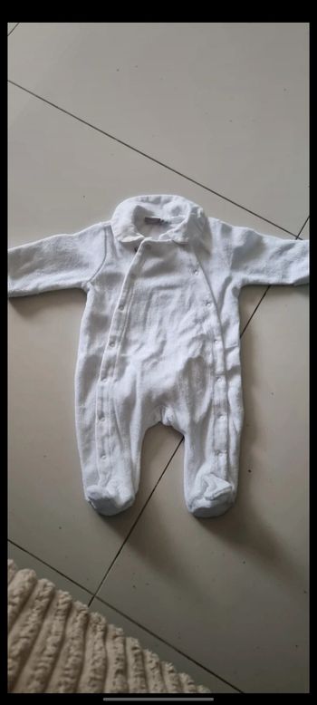 Pyjama /grenouillère bout'chou taille 1 mois