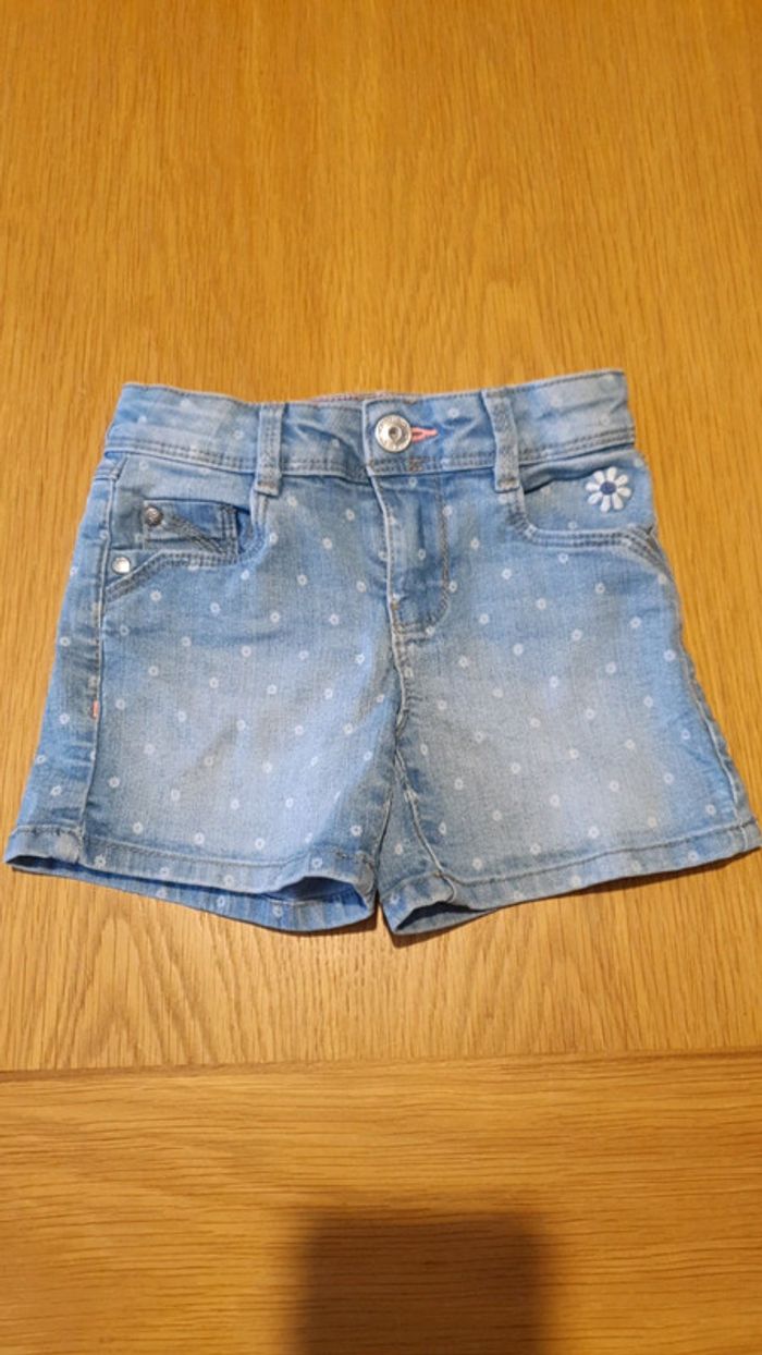 Short jean