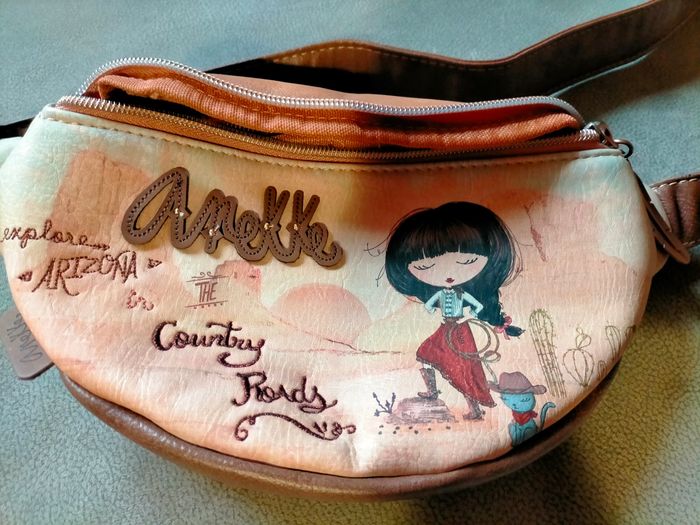 ANEKKE sac bandoulière banane