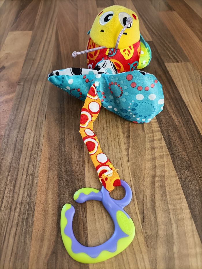 Hochet abeille 🐝 à suspendre au lit, voiture, poussette - photo numéro 3