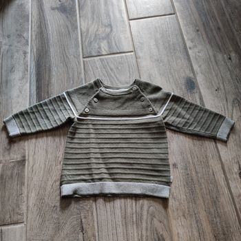 Pull kaki léger Obaïbi 6 mois neuf