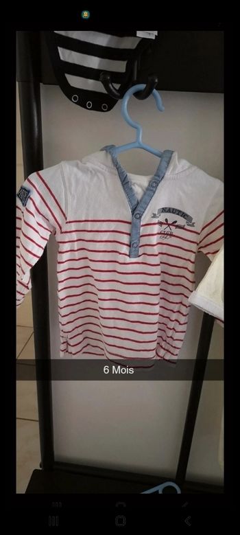 T shirt manches longue taille 6M