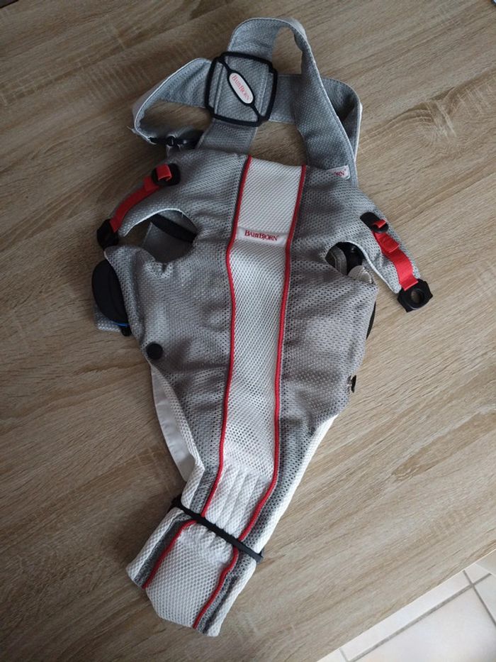 Porte bébé robuste
