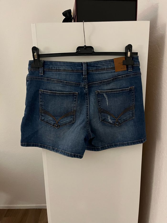 short en jeans - photo numéro 2