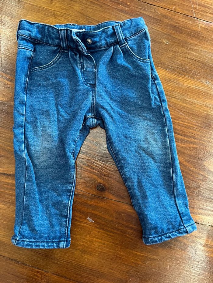 Lot 1 pantalon 1 jean 9 mois - photo numéro 2
