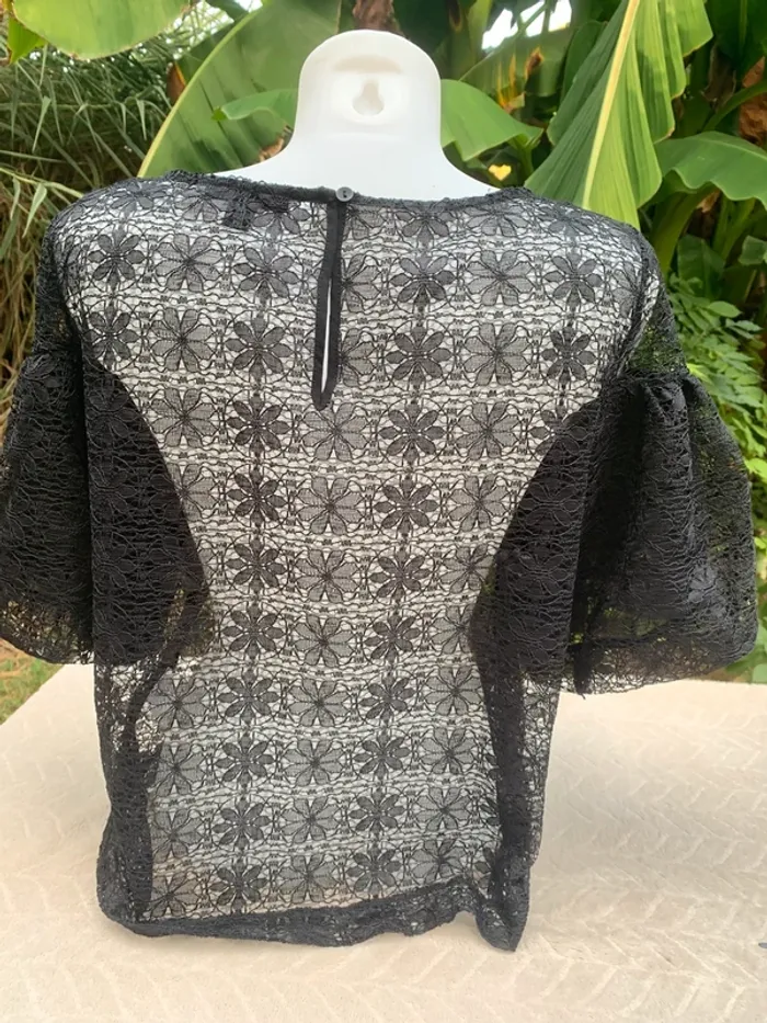 Blouse Jennyfer dentelle manches courtes bouffantes taille 40 - photo numéro 6