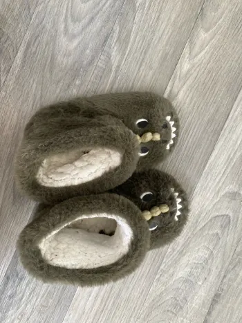 Chausson monstre