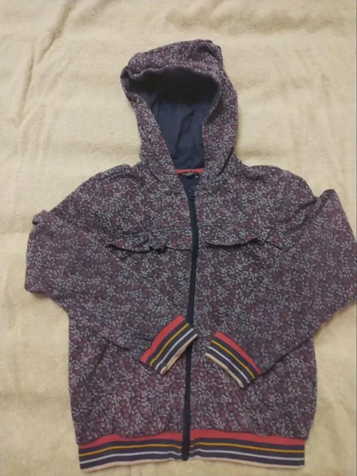 🎈Sweat à capuche fleuri violet 10 ans sergent major 🎈