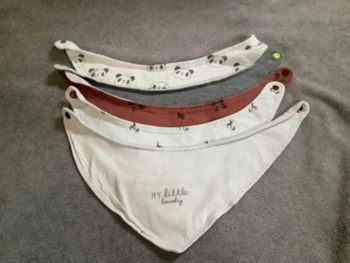 Lot 5 bavoirs