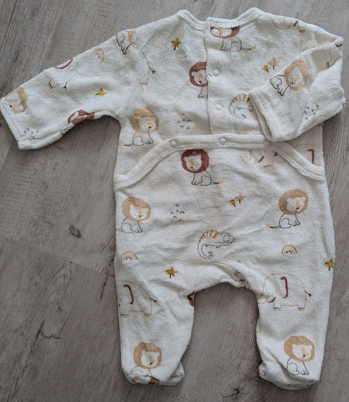 Pyjama velours 1 mois - photo numéro 2