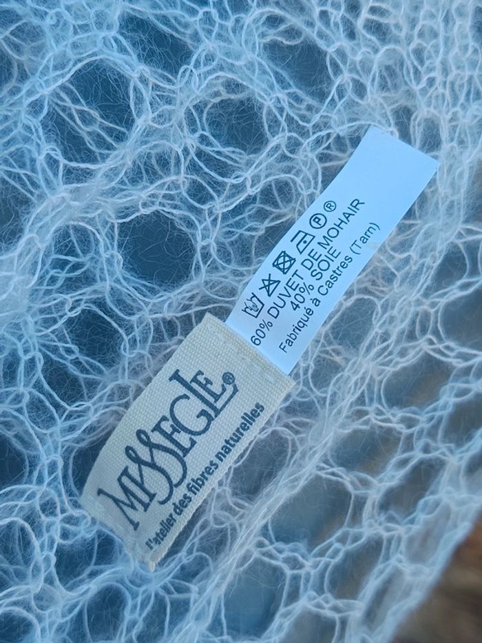 Carré Missegle Mohair et soie neuf petit modèle - photo numéro 3