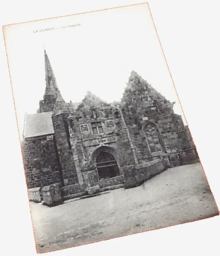 Carte postale ancienne Perros-Guirec (Côtes d' Armor) La Clarté La Chapelle