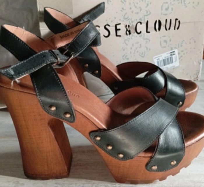 Talon compensées en cuir - photo numéro 5