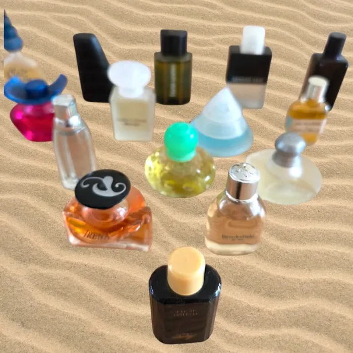 Lot de 15 miniatures de parfum Neuves 🌸 - photo numéro 4
