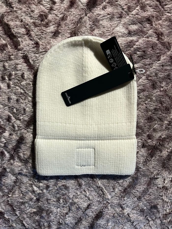 Bonnet Stone Island - photo numéro 3