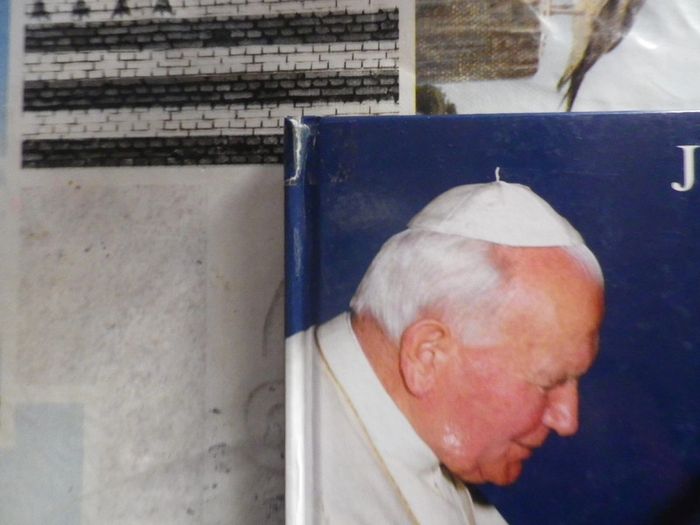 Jean-Paul II Un monde de générosité et d'amour - photo numéro 2